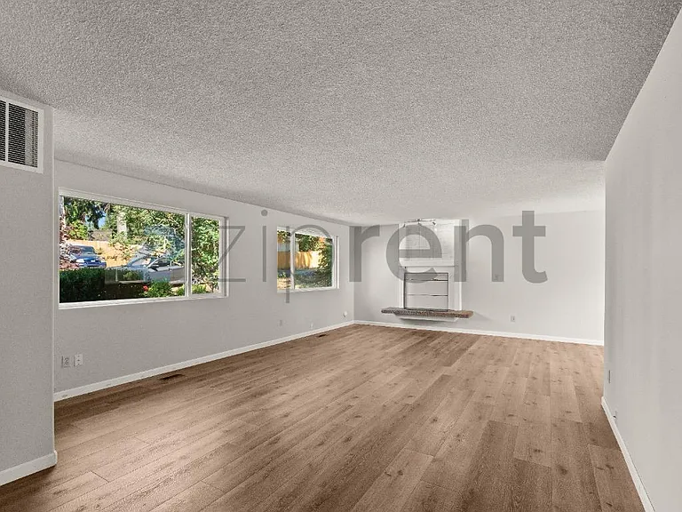 38222 43rd Ave S — Photo 6