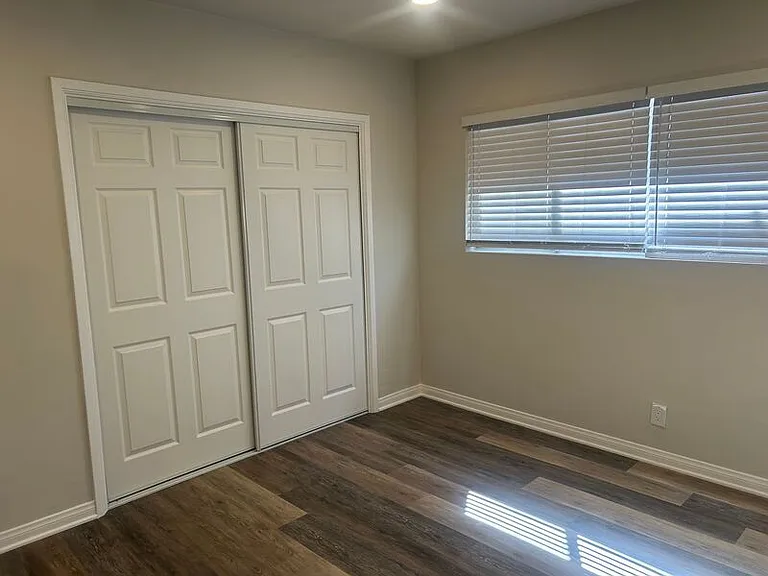 3459 Montrose Ave #A — Photo 10