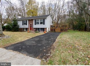 4700 Forest St, Bristol, PA 19007