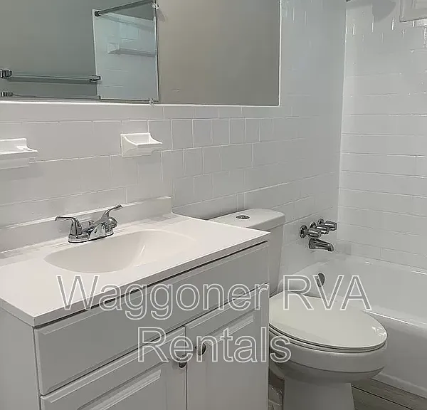 924 Kingsway Rd — Photo 11