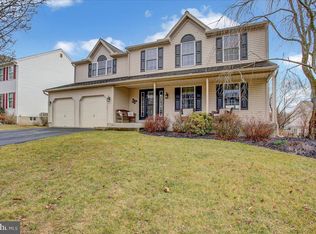 6 Hayden Cir, Reading, PA 19606