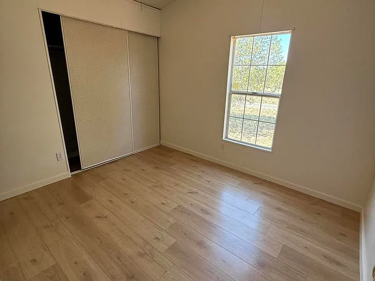 1159 W Foothills Dr — Photo 20