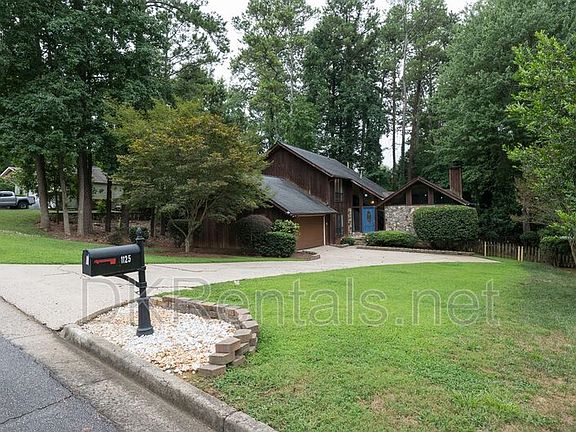2nd image of 1125 Trailmore Dr