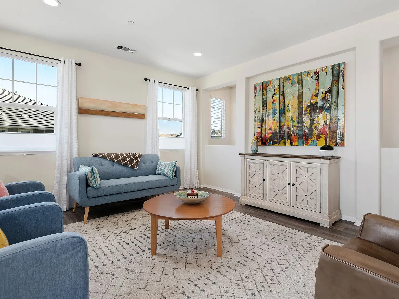 2 bed, 1282 sqft, $4,300 — Photo 4