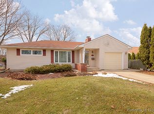 309 9th Ct, Saint Charles, IL 60174