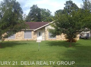 105 Azalea Ave, Deridder, LA 70634