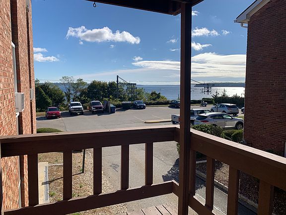 2nd image of 4066 Post Rd #5