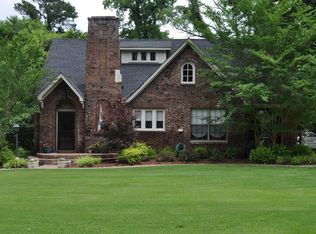 620 7th St N, Columbus, MS 39701