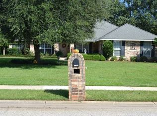 12640 Briarwood Dr, Foley, AL 36535