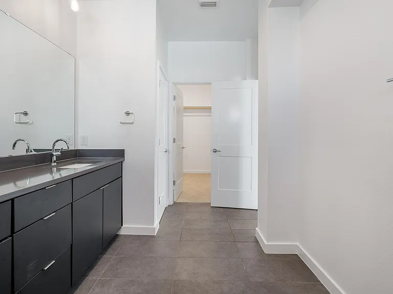 7601 Cooper Ln #4 — Photo 17