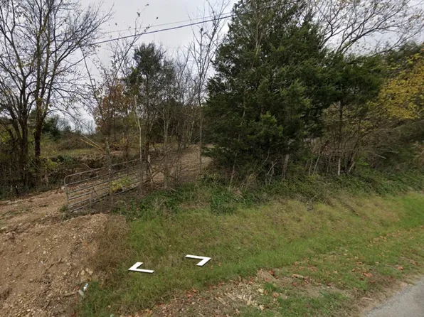 146 Bledsoe Rd, Petersburg, TN 37144