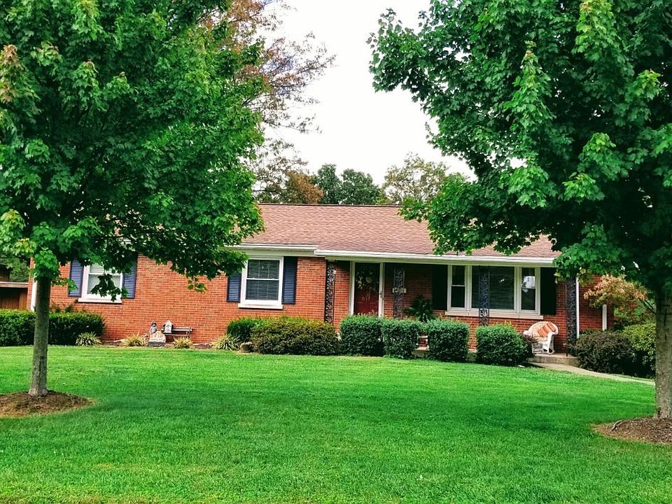 1st image of 611 Pasadena Dr