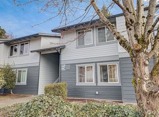 25730 115th Ave SE APT B203, Kent, WA 98030