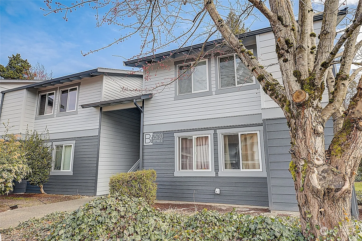 25730 115th Avenue SE #B203 photo 1