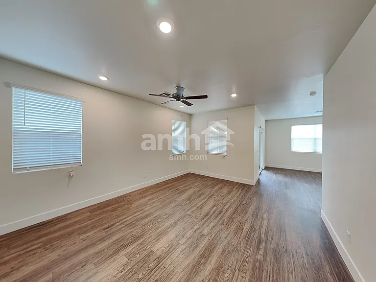 21427 S 231st Way — Photo 7