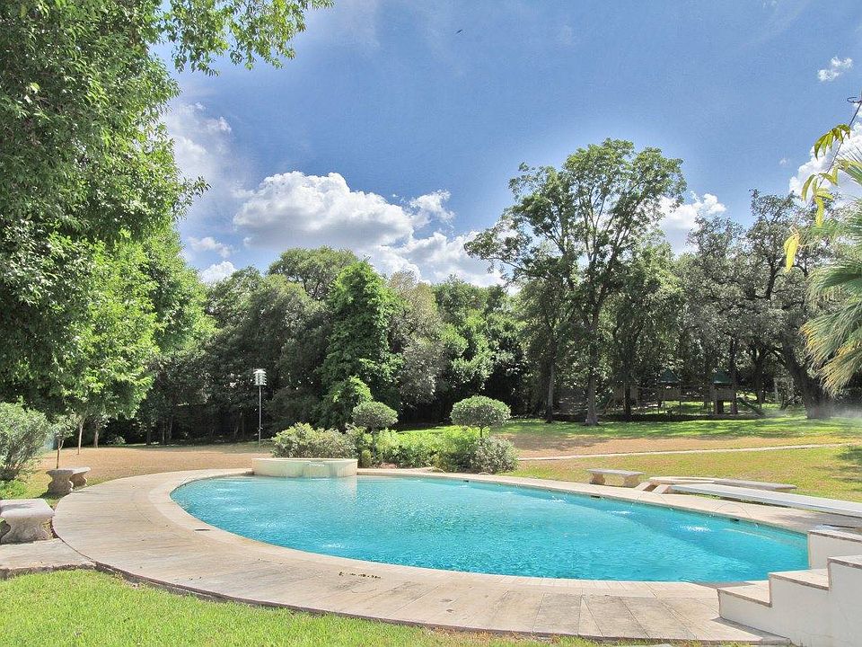 900 E Olmos Dr, Olmos Park, TX 78212 Zillow