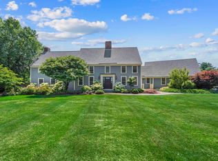 7290 Pleasant Street, Loudon, NH 03307