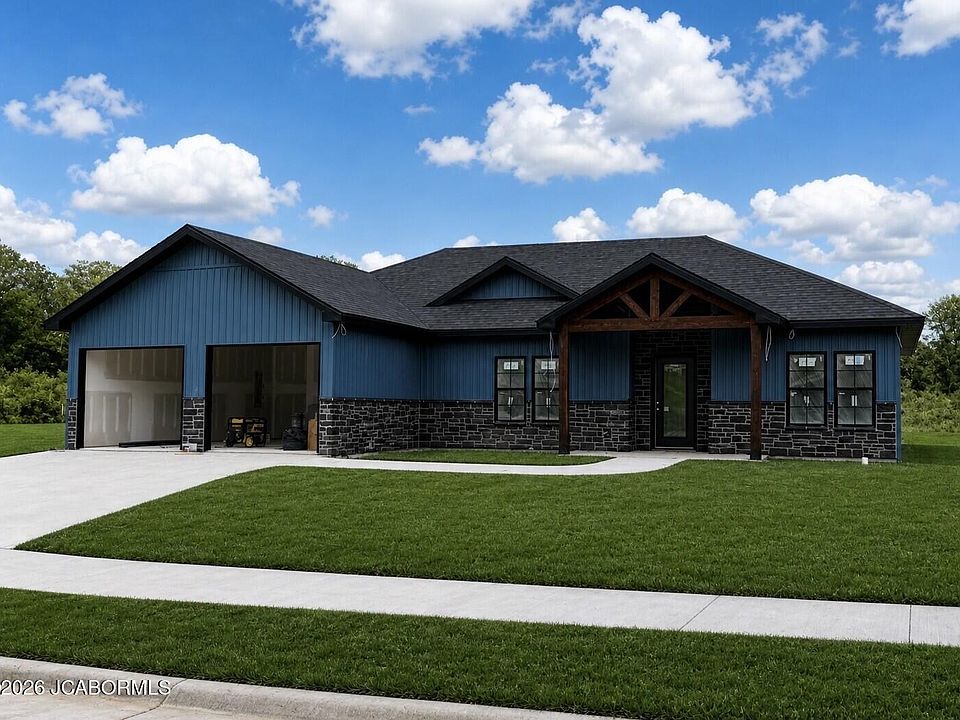 1st image of 787 Vine Dr