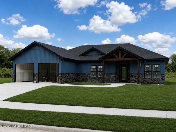 787 Vine Dr, Holts Summit, MO 65043