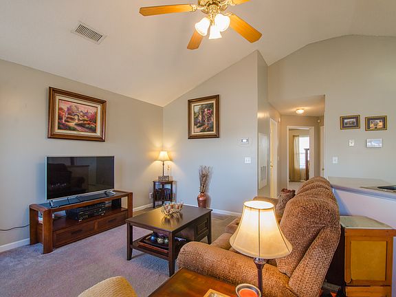 4th image of 5037 Cornelius Dr