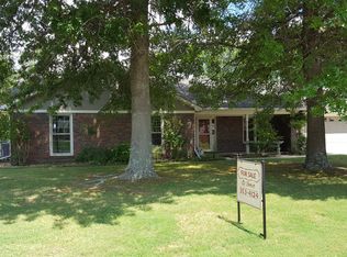 1806 Fitzgerald Dr SW, Decatur, AL 35603