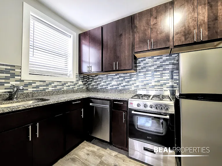 427 West Belden — Photo 69