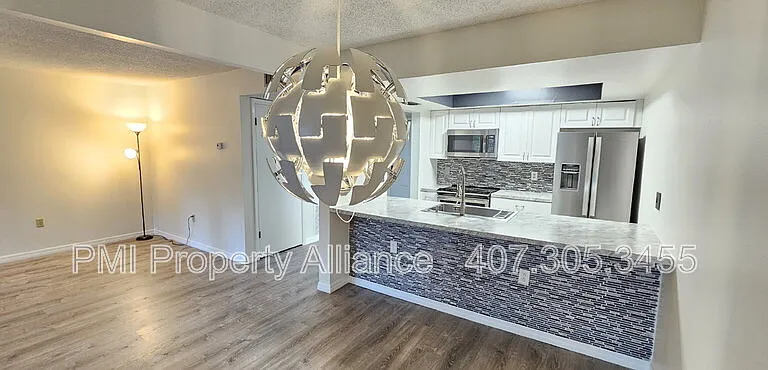 6051 Windhover Dr — Photo 3
