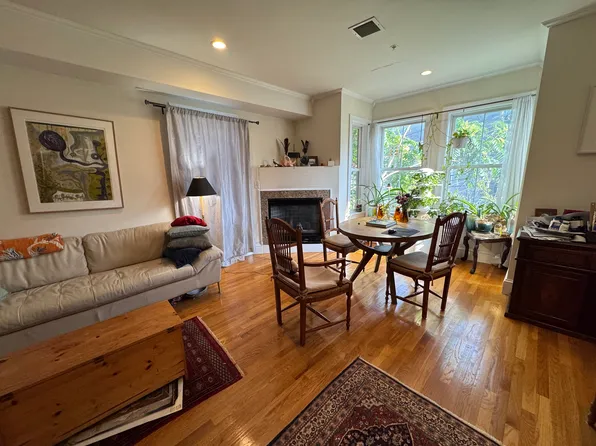 23 Lake St #2, Somerville, MA 02143
