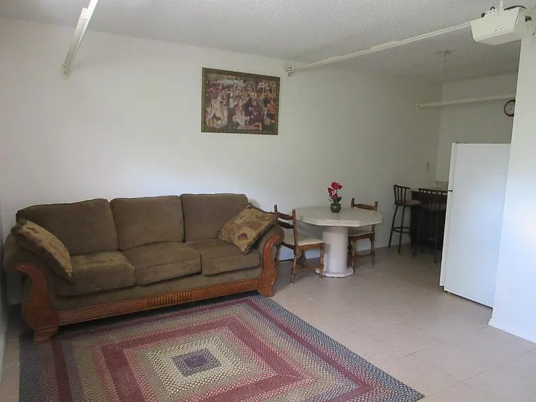 Living Room/Kitchen