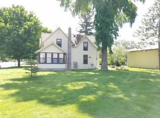 112 E Park St, New York Mills, MN 56567