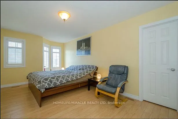 30 Masters Green Cres — Photo 19