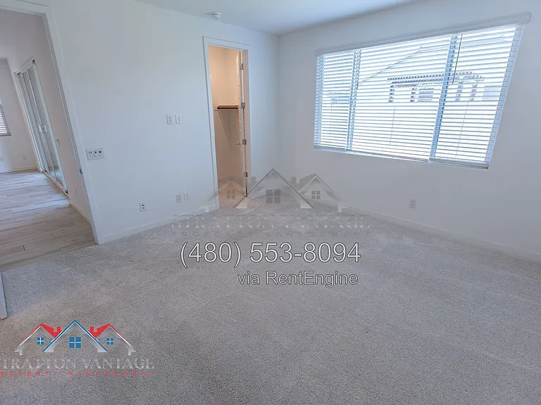 4204 E Enmark Dr — Photo 31