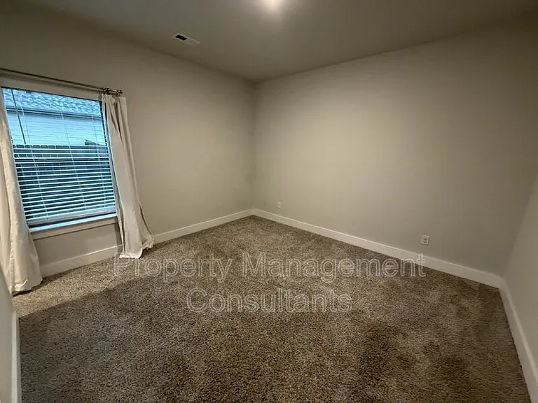 14872 Demarie Ln — Photo 23