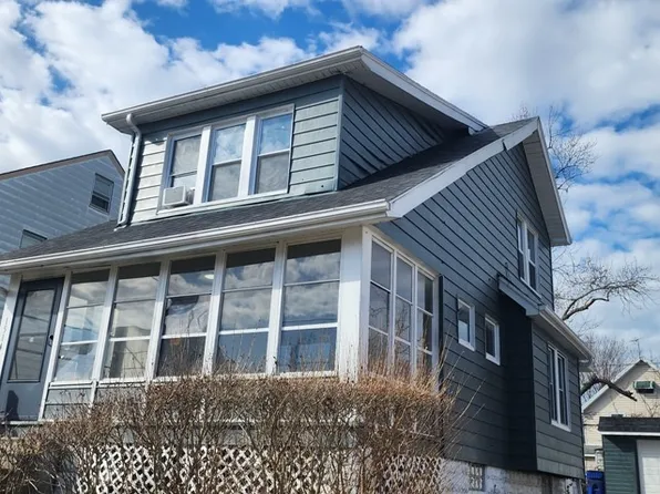 1514 Clermont Rd, Cleveland, OH 44110