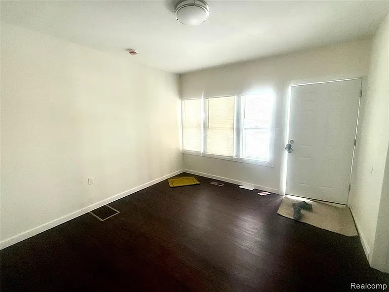 13463 Buffalo St #1 — Photo 8