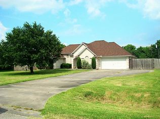 2115 Magnolia Bnd, Cove, TX 77523