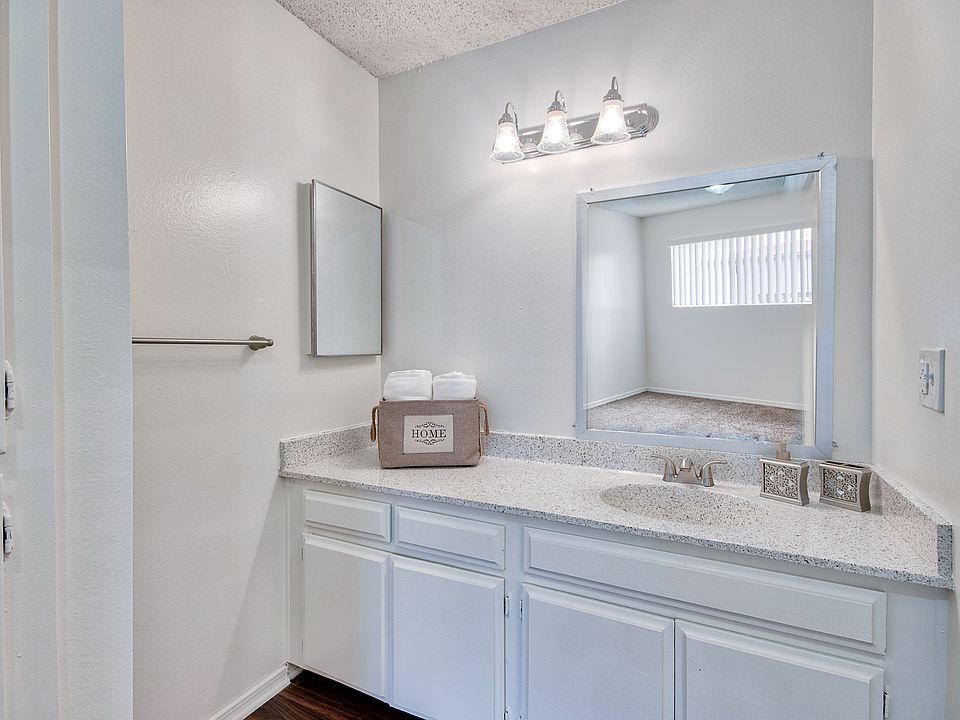 Park East Apartments 17050 Passage Ave Bellflower CA Zillow