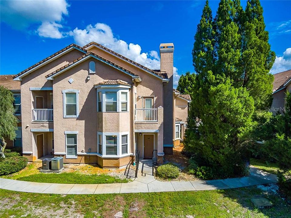 1st image of 17932 Villa Creek Dr #17932