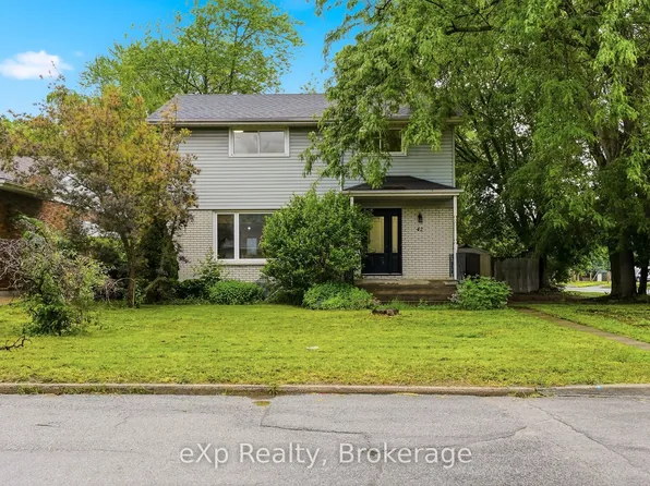 42 Rosewood Ave, Belleville, ON K8N 4E9