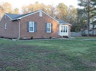 11099 Quail Whistle Dr, Glen Allen, VA 23059