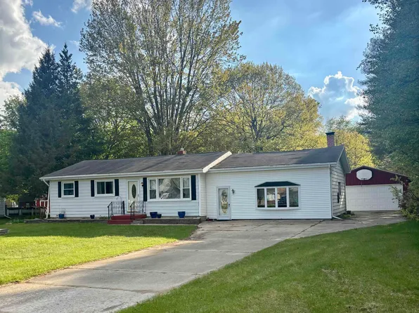 3325 N Range St, Pt Huron, MI 48060