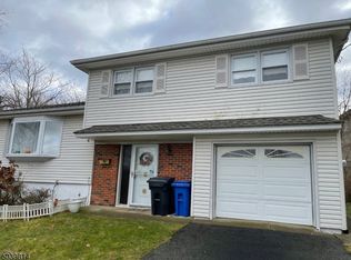 611 Lorraine Ct, Englewood, NJ 07631