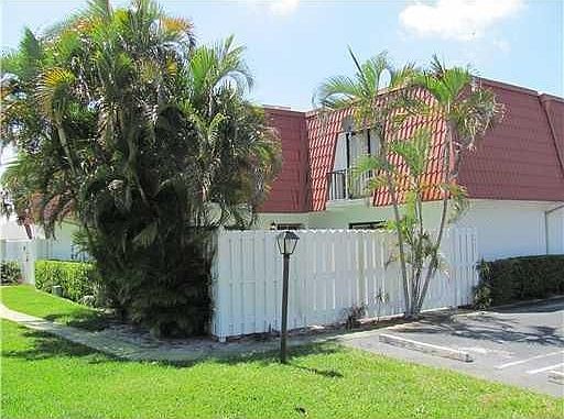 1st image of 1400 Harvard Ln #1400