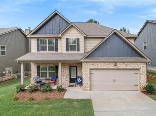 1144 Hartwell Rd, Locust Grove, GA 30248