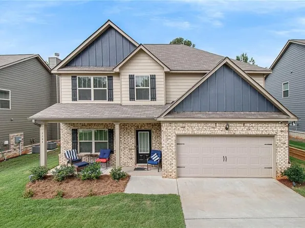 1144 Hartwell Rd, Locust Grove, GA 30248