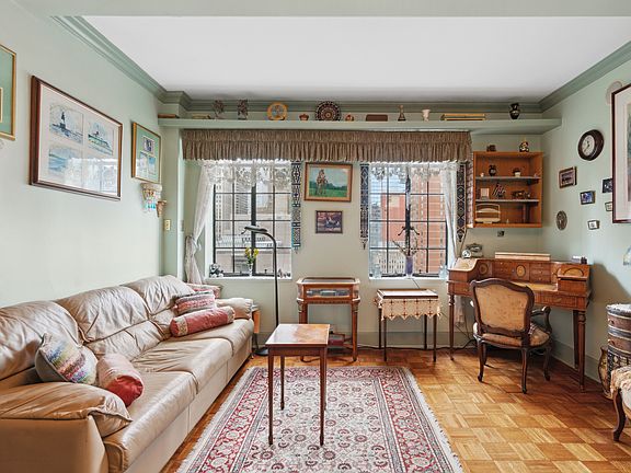 3rd image of 45 Tudor City Pl APT 1704