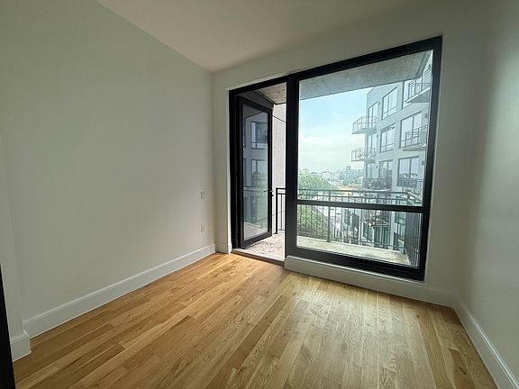 2nd image of 1134 Fulton St APT 8N