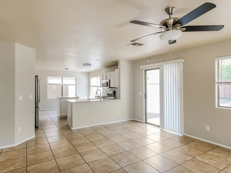 5023 W Ardmore Rd — Photo 7