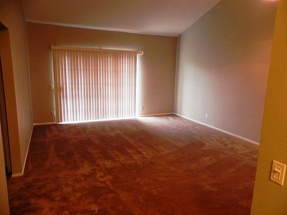 2nd image of 1121 Obispo Ave Unit 209