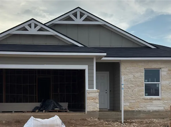 5518 Harriet St, Bryan, TX 77807